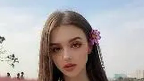 LOL世界赛半决赛前瞻：中韩顶尖战队GEN vs TES，决战前夕谁将挺进决赛？