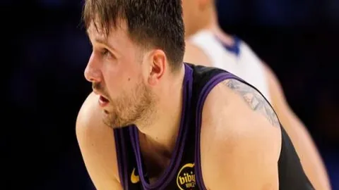 【CBA独家解析】揭秘比赛战果与得分亮点大揭秘！