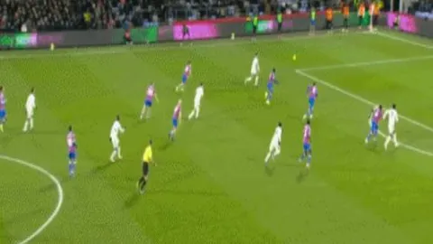 尼克斯击败热火，唐斯砍下44分；黄蜂险胜猛龙，逆袭成功