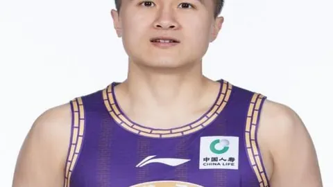 内马尔再现辉煌巴，乐鱼体育娱乐，西神将拉菲尼亚助皇马制胜之谜